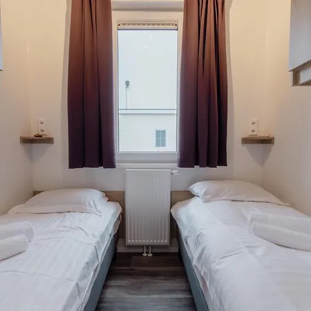 캠프장 Mobil-home Au Camping D'avenches 아방슈