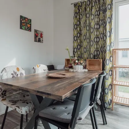 Mobil-home Au Camping D'avenches Кемпинг Аванш