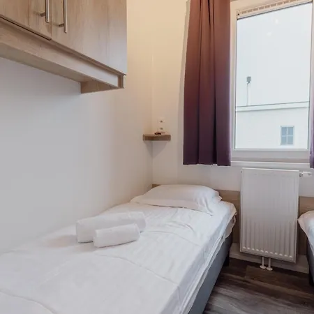캠프장 Mobil-home Au Camping D'avenches 아방슈